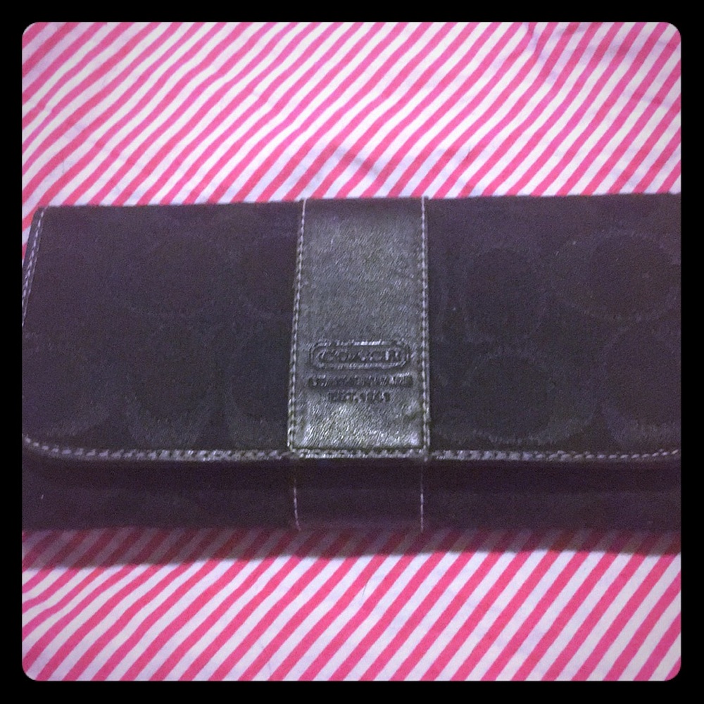 Authentic Coach Wallet